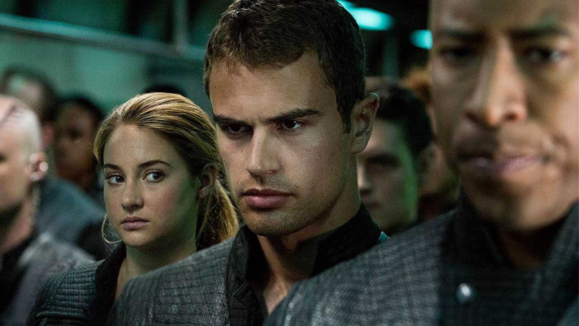 16 драматических фильмов, похожих на «1+1» (2011)