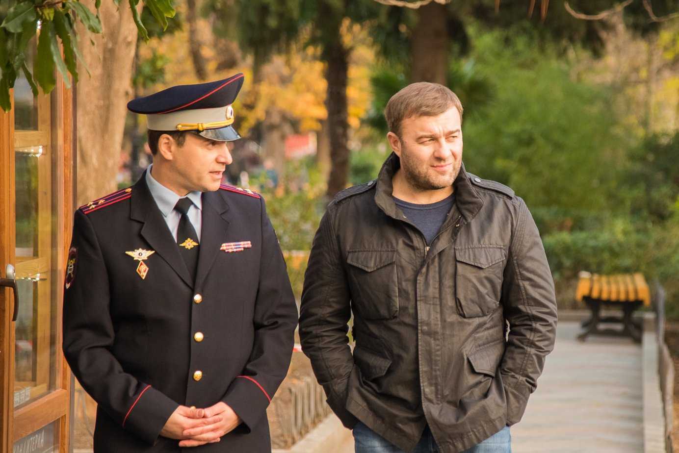 Крюк 2 сезон дата выхода серий, когда выйдет сериал и будет ли в россии в 2023 году продолжение, расписание всех эпизодов