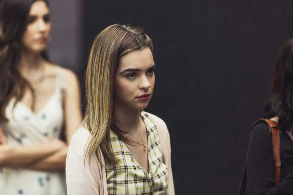 Будет ли 2 сезон сериала Отмена действия на Netflix Вот все, что вам нужно знать Фанаты по всему миру увлеклись сериалом Netflix Отмена действия, поэтому не удивительно, что они с нетерпением ждут выхода второго сезона Действие сериала происходит в Мексик
