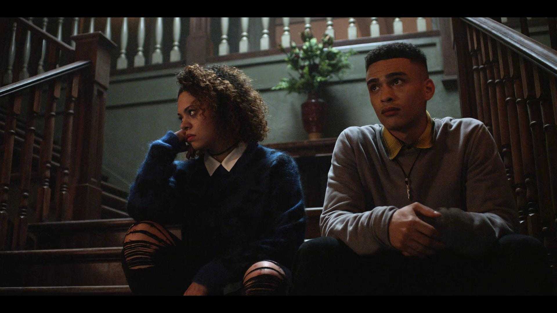 Сериал "проклятая" netflix: чем закончится? объяснение концовки (1 сезон) | film-serial-tv