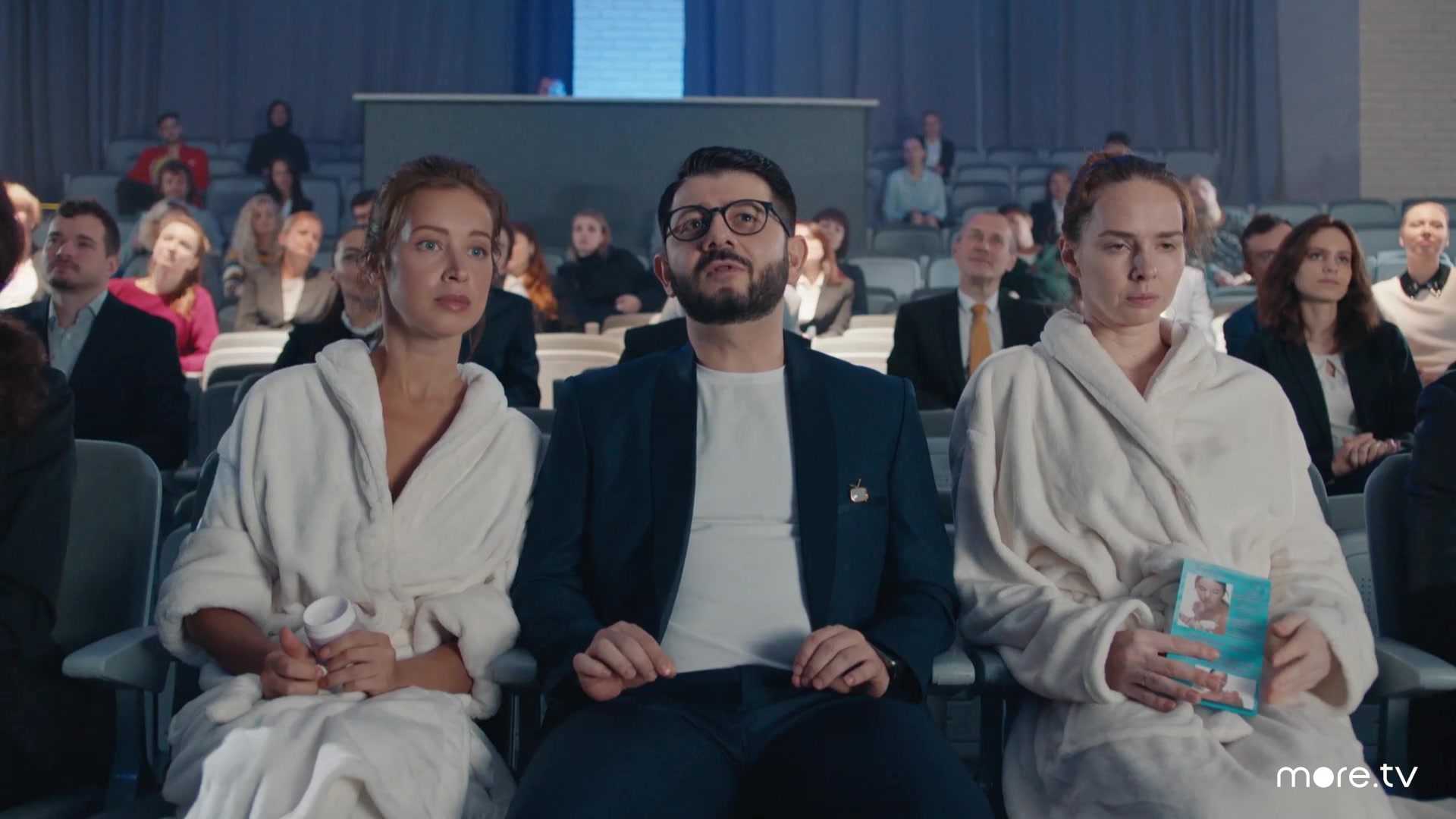 Французские комедии 2022 года: новые и лучшие премьеры с высоким рейтингом, топ список